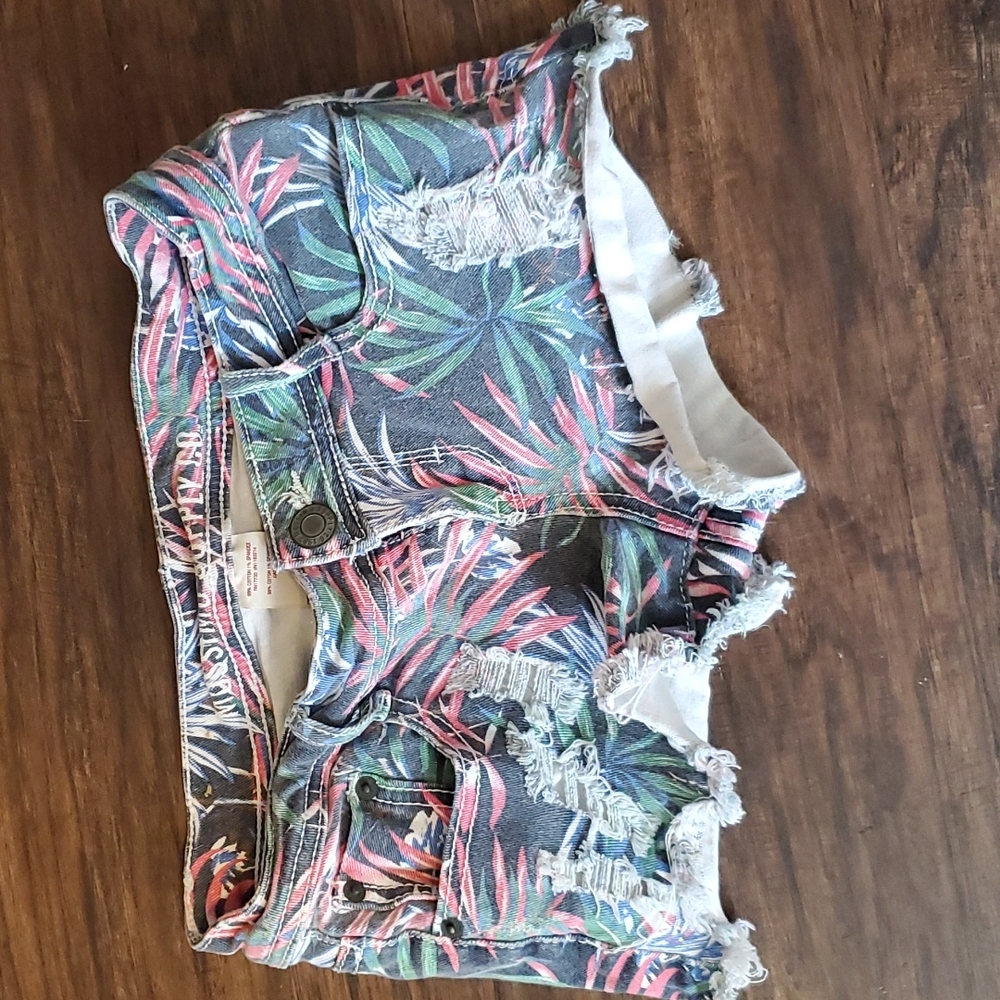 Mossimo shorts